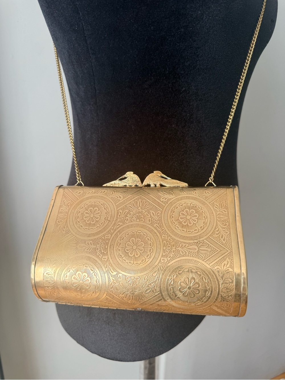 Vintage Embossed Metal/Brass Purse clutch with Red Velvet Interior - Picture 3 of 13